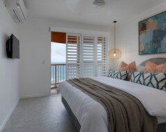 Hele huset/lejligheden Beachfront Villa - Modern, Pet Friendly Apartment With Breathtaking Views Over First Bay (Mooloolaba, Australien)