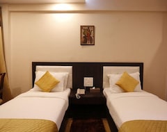 Khách sạn Paradise Ganga - A River Side Hotel (Rishikesh, Ấn Độ)