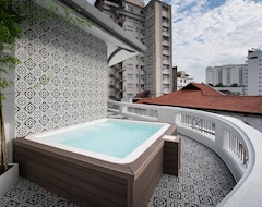 Modern Hotel (Georgetown, Malasia)