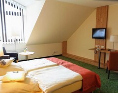 Double Room (ap) - Hotel U. Landgasthof Zum Bockshahn (Spessart, Germany)