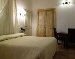 Khách sạn Navona Governo Vecchio (Rome, Ý)