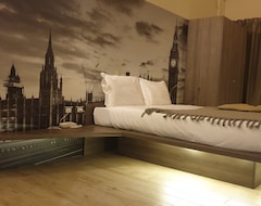Hotelli Seven Rooms Milano (Milano, Italia)