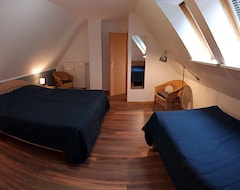 Tüm Ev/Apart Daire Cozy 4-Star Maisonette Apartment With Balcony (Bad Langensalza, Almanya)