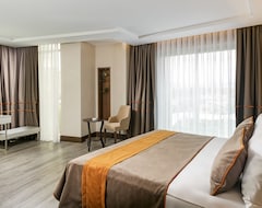 B Business Hotel & Spa (Saklıkent, Türkiye)