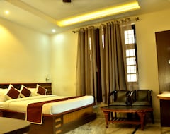 Hotel Captial O 15493 The Royal (Agra, Indija)