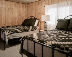 Khách sạn Oak Knoll Lodge (Big Bear Lake, Hoa Kỳ)