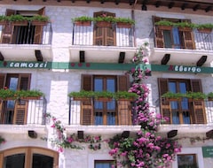 Khách sạn Hotel Ai 4 Camosci (Civitella Alfedena, Ý)