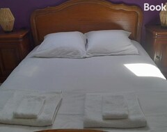 Bed & Breakfast Chambres D Hotes Au Ptit Bonheur Campagnard (Jarnosse, Pháp)