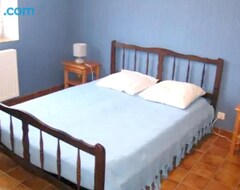 Cijela kuća/apartman Holiday Home Morte Merie (Uzer, Francuska)