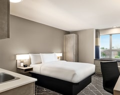 Hotel Microtel Inn & Suites By Wyndham Dorval (Dorval, Canada)