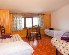 Khách sạn Self Catering Cal Xavier For 12 People (Playa de Muro, Tây Ban Nha)