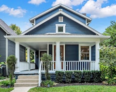 Toàn bộ căn nhà/căn hộ Stylish Downtown Escape With Game Room And Office! (Indianapolis, Hoa Kỳ)