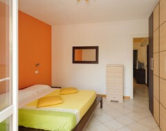 Khách sạn Hotel Residence Villa Jolanda (Lido di Camaiore, Ý)