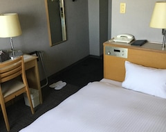 Hotelli Hotel Yes Nagahama Ekimaekan (Nagahama, Japani)