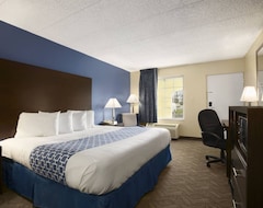 Hotel Days Inn & Suites By Wyndham Cherry Hill - Philadelphia (Cherry Hill, EE. UU.)