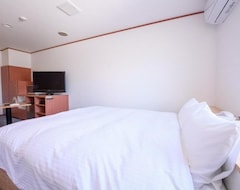 Khách sạn Awajishima Hotel Lodge Green Cozy (Minamiawaji, Nhật Bản)