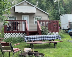 Entire House / Apartment Campground Cottage/cabin (Richmond, USA)