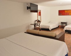 Chrisban Hotel Boutique (Buga, Colombia)