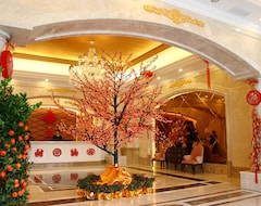 The 1st Square Hotel (Nanchang, China)