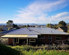 Khách sạn Hillside Heaven Quiet And Confortable (Rotorua, New Zealand)