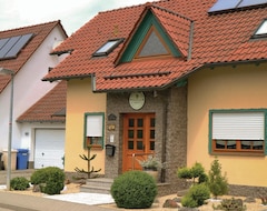 Toàn bộ căn nhà/căn hộ 2 Bedroom Accommodation In Schlotheim (Schlotheim, Đức)