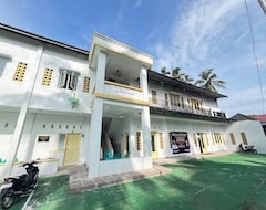 Guesthouse Ananda Lubuk Basung (Lubuk Basung, Indonesia)