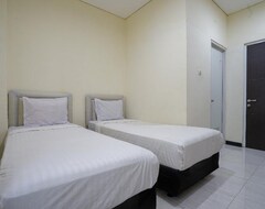 Hotelli SPOT ON 2246 Kost 97 Syariah (Palembang, Indonesia)