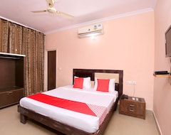 OYO 24423 Hotel Royal (Mohali, Indija)