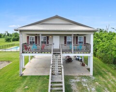 Hele huset/lejligheden Beachfront Cottage With Pool Perfect For Families (Waveland, USA)