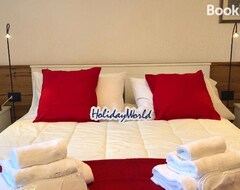 Cijela kuća/apartman House Edelweiss By Holiday World (La Thuile, Italija)