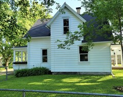 Casa/apartamento entero Beautiful Craftsman Style Home W/ Fenced Yard (pet Friendly!) (South Beloit, EE. UU.)