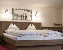 Hotel Arlberghöhe (St. Christoph, Austria)