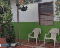 Bed & Breakfast Hostal Rolled (Villavieja, Kolumbija)