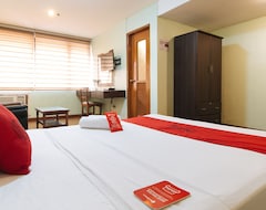 Hotel Reddoorz Plus @ Timog Avenue Quezon City (Quezon City, Filipinas)