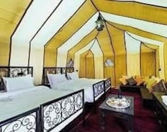 Khu cắm trại Luxury Desert Camp - Merzouga (Rissani, Morocco)