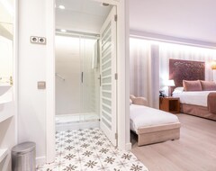 Khách sạn Serennia Fira Gran Via Exclusive Rooms (Hospitalet de Llobregat, Tây Ban Nha)
