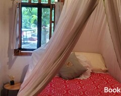 Bed & Breakfast Teques Romantic Fogata y Naturaleza (Xoxocotla, México)