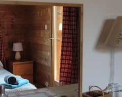 Cijela kuća/apartman Idyllic Family Owned 5 Bed Chalet - Sleeps Up To 12 (Montriond, Francuska)