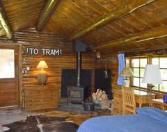 Toàn bộ căn nhà/căn hộ Rmr: 2 Br Historic Log Cabin Within Grand Teton Natl Park! (Grand Teton National Park, Hoa Kỳ)
