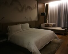 Hotel Novotel Deqing Moganshan (Huzhou, China)