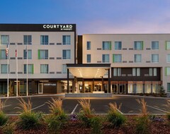 Khách sạn Courtyard Cleveland (Cleveland, Hoa Kỳ)