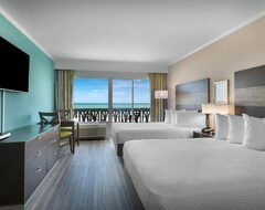 Hotel Spacious Oceanfront Suite Perfect For A Getaway To Relax And Unwind (Myrtle Beach, USA)