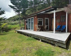 Koko talo/asunto Stunning Eco Cabin With Views Of Full Stretch Of 90 Mile Beach And Ahipara (Ahipara, Uusi-Seelanti)