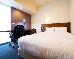 Hotel JR Inn Sapporo (Sapporo, Japan)
