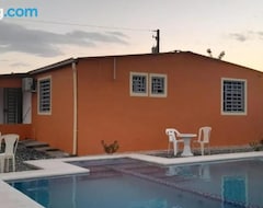 Koko talo/asunto Villa Los Frias (Consuelo, Dominikaaninen tasavalta)