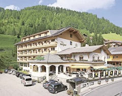 Khách sạn Familienhotel Berghof (Kremsbrücke, Áo)