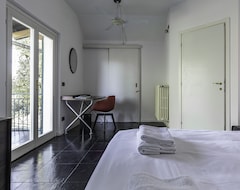 Toàn bộ căn nhà/căn hộ Villa Visconta - Four Bedroom Villa, Sleeps 8 (Besana in Brianza, Ý)