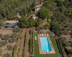 Tüm Ev/Apart Daire Private Villa With Private Pool, Wifi, Tv, Patio, Panoramic View, Parking, Close To Cortona (Isernia, İtalya)