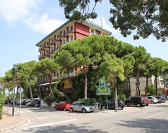 Khách sạn Hotel Frank (Lido di Jesolo, Ý)