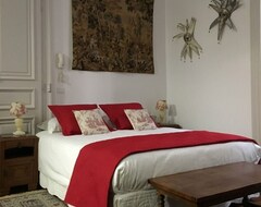 Hele huset/lejligheden Loire Valley 18th Century Apartment With Today’s Comfort (Blois, Frankrig)